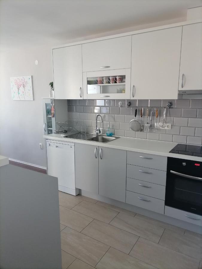 Nela Apartment Omis