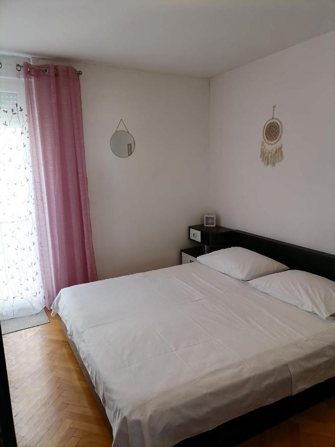 Apartment Nela *